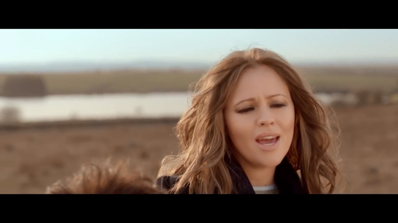 Alistair_Griffin_featuring_Kimberley_Walsh_-_The_Road_28Official_Video29_mp4_snapshot_02_33_5B2016_05_06_19_58_185D.jpg Alistair_Griffin_featuring_Kimberley_Walsh_-_The_Road_28Official_Video29_mp4_snapshot_02_33_5B2016_05_06_19_58_185D.jpg