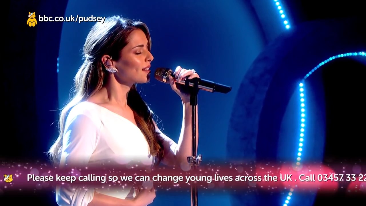 Cheryl_performs__Only_Human__for_BBC_Children_in_Need_s_Appeal_Show_2014_mp4_snapshot_00_43_5B2016_05_06_20_54_115D.jpg