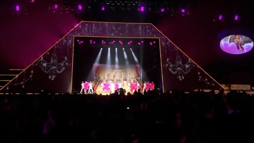 Girls_Aloud_-_The_Promise_28Live_at_The_BRIT_Awards2C_200929_mp4_snapshot_01_50_5B2016_05_06_11_49_485D.jpg