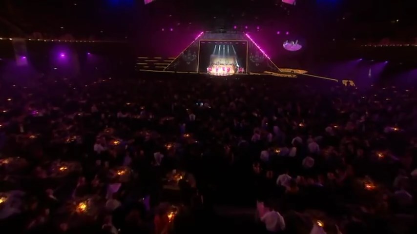 Girls_Aloud_-_The_Promise_28Live_at_The_BRIT_Awards2C_200929_mp4_snapshot_03_04_5B2016_05_06_11_52_295D.jpg