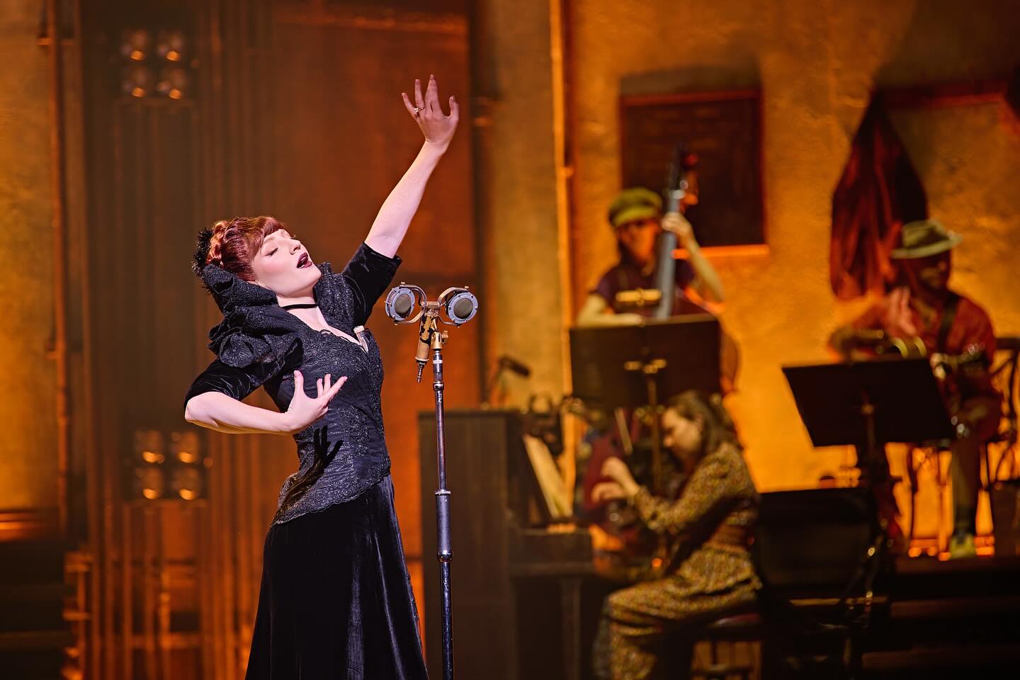 GalleryAloud-009.jpg GalleryAloud-009.jpg