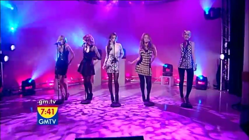 Girls_Aloud_-_The_Promise_First_Performance_5BGMTV_-_27_10_20085D_mp4_snapshot_01_52_5B2016_05_06_11_24_335D.jpg