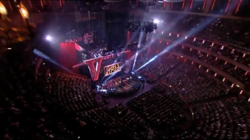 Girls_Aloud_-_The_Promise_28The_Royal_Variety_Performance_201229_mp4_snapshot_03_29_5B2016_05_06_12_16_045D.jpg